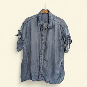 Velvet Heart Chambray Short Sleeve Tie Accent Button Down Shirt Size L *